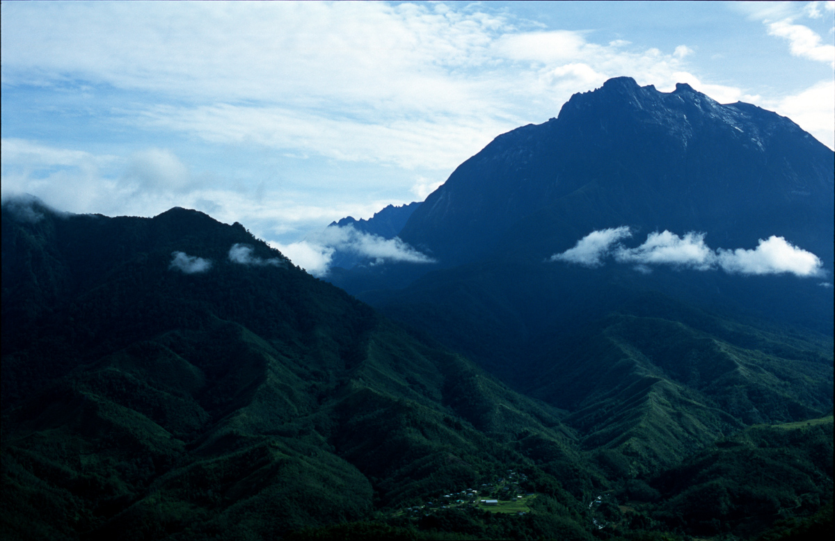 Photo: Mont Kinabalu