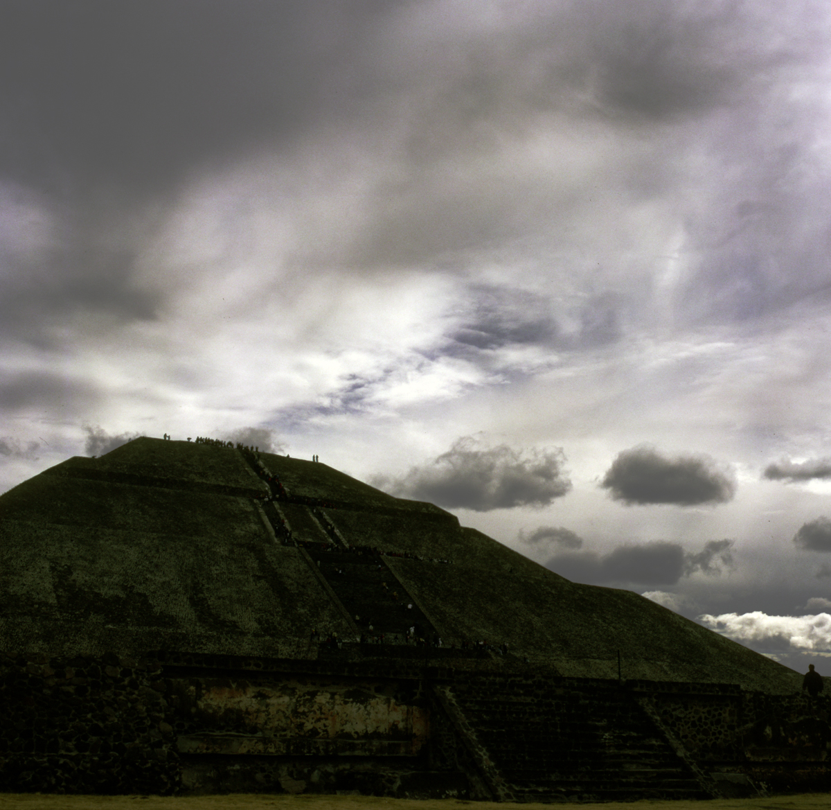 Photo: Teotihuacan - Pyramide du soleil